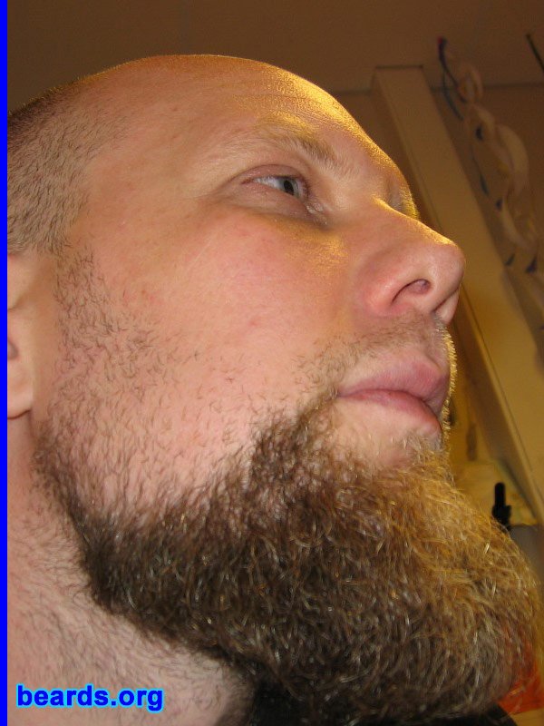 Kribba
Bearded since: 2001. I am a dedicated, permanent beard grower.

Comments:
I grew my beard because: "no beard = no man". I see the world through my beard. 
Keywords: goatee_only