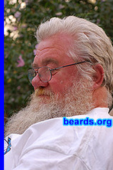 Graham Weeks
Bearded since: 1970.  I am a dedicated, permanent beard grower.

Comments:
I grew my beard because I always wanted to.

How do I feel about my beard?  Proud.
Keywords: full_beard