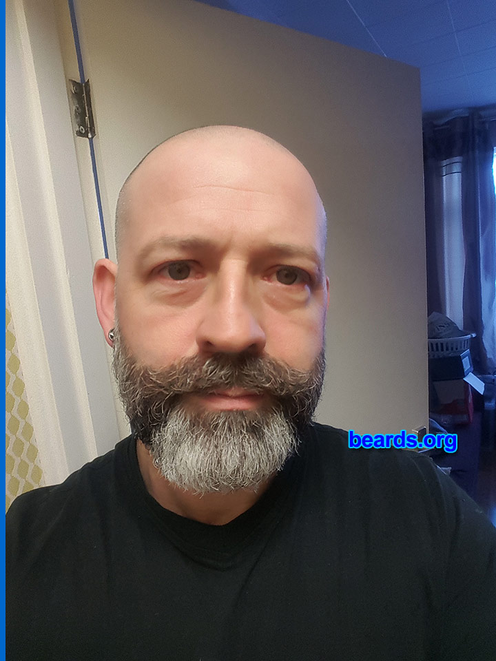Jason
Bearded since: December 2013.  I am an occasional or seasonal beard grower.

Comments:
Why did I grow my beard? Ii go through periods when I like growing a beard.

How do I feel about my beard? I started to like the salt 'n' pepper look I have now.
Keywords: full_beard