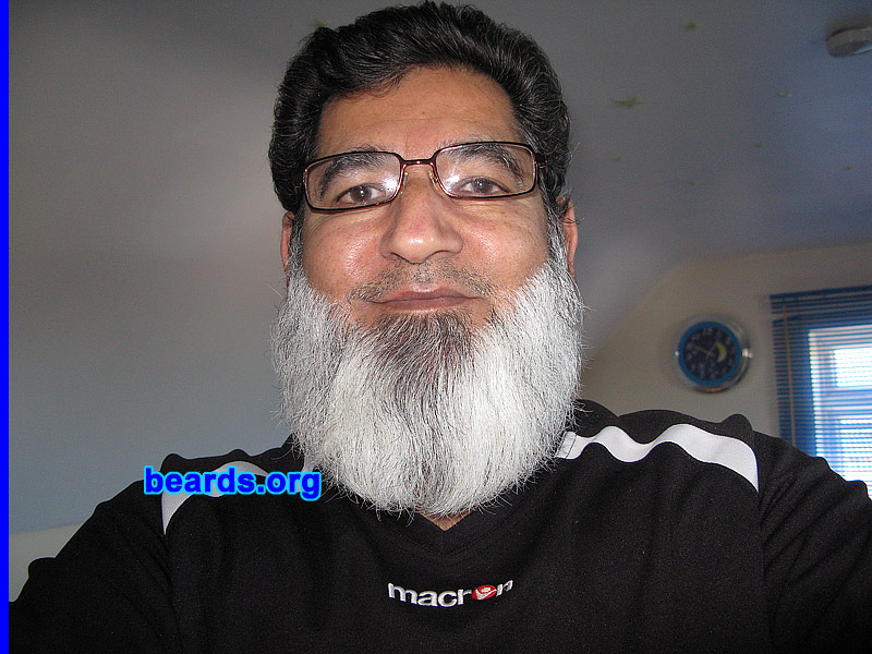Mohammed A.
Bearded since: 2009. I am a dedicated, permanent beard grower.

Comments:
I grew my beard because, one day I felt like growing.

How do I feel about my beard?  It feels great.
Keywords: chin_curtain