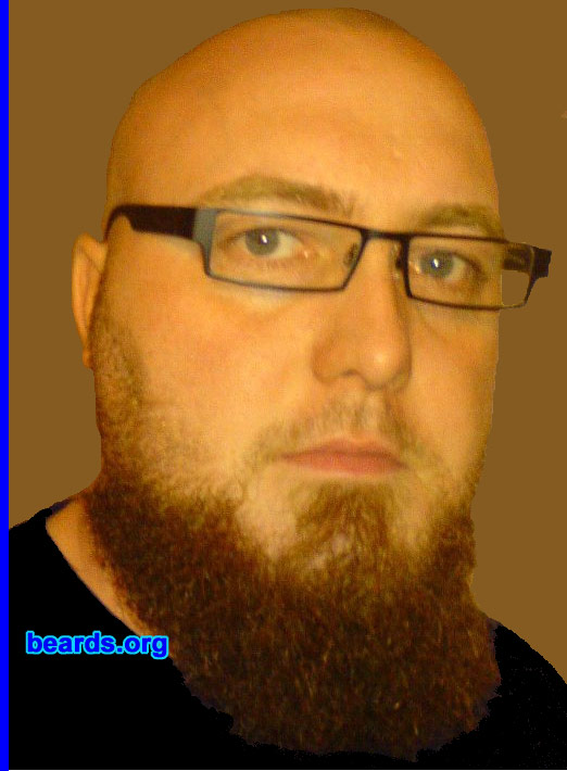 Paul H.
Bearded since: 2001.  I am a dedicated, permanent beard grower.

Comments:
I grew my beard because I always wanted to have one.

How do I feel about my beard?  I enjoy having a beard. I feel complete with one.
Keywords: goatee_only