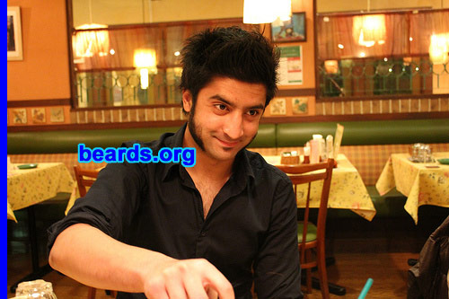 Umar
Bearded since: 2010. I am an occasional or seasonal beard grower.
Keywords: soul_patch