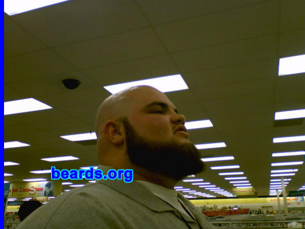 Riley Donilon
Bearded since: summer 2006.  I am a dedicated, permanent beard grower.

Comments:
I grew my beard because I like beards and wanted to try it.

How do I feel about my beard?  Love it.
Keywords: chin_curtain