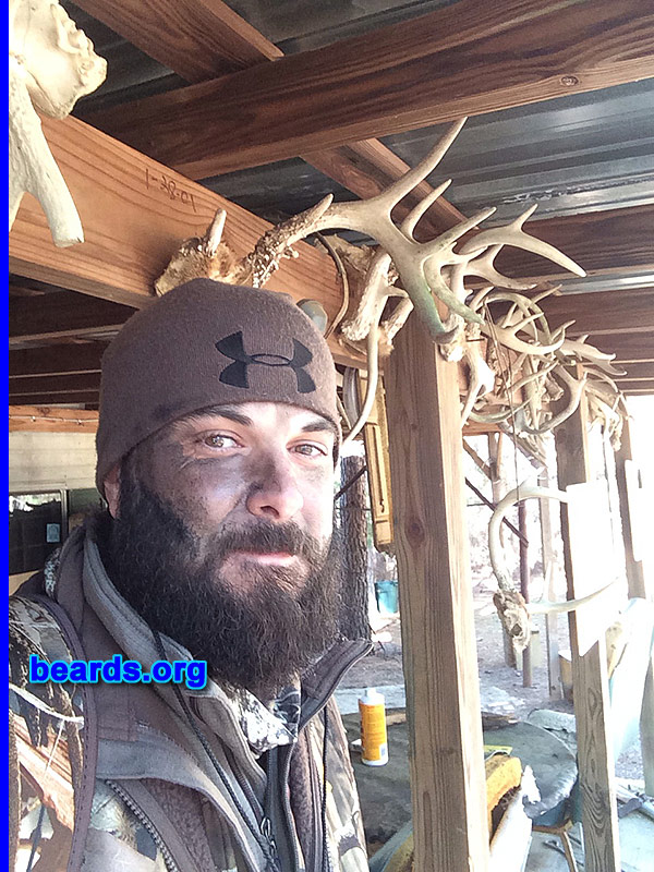 Shane C.
Bearded since: 2012. I am an occasional or seasonal beard grower.
Keywords: full_beard
