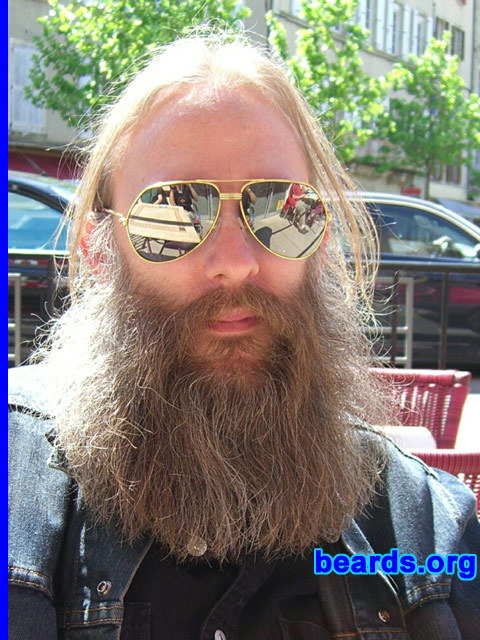 Aarne
Bearded since: 1985.  I am a dedicated, permanent beard grower.

Comments:
I grew my beard because I love beards.

How do I feel about my beard? I am glad I am blessed with some decent beard growth.
Keywords: full_beard