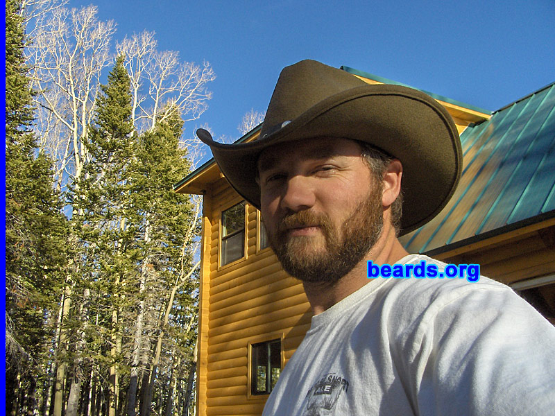 Greg
Bearded since: 2006.  I am an occasional or seasonal beard grower.

Comments:
I grew my beard because the wife is pregnant again...

How do I feel about my beard?  A cloud-like pillow for my face.
Keywords: full_beard
