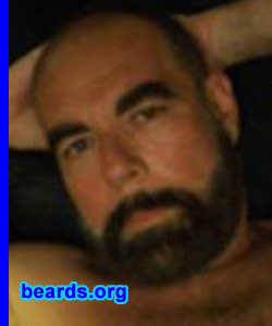 Ron
Bearded since: 1980.  I am a dedicated, permanent beard grower.
Keywords: full_beard