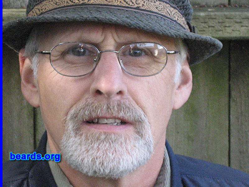 Robin
Bearded since: 2000.

Comments:
I grew my beard because I like being daring enough to grow facial hair.

How do I feel about my beard? I love it.   Lately, I have thought of filling it in with a full beard.  We will see.
Keywords: goatee_mustache