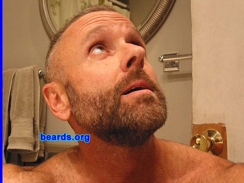 Brad
Bearded since: 2006.  I am an occasional or seasonal beard grower.

Comment:
I grew my beard because I think it looks great.

How do I feel about my beard?  I love it.
Keywords: full_beard