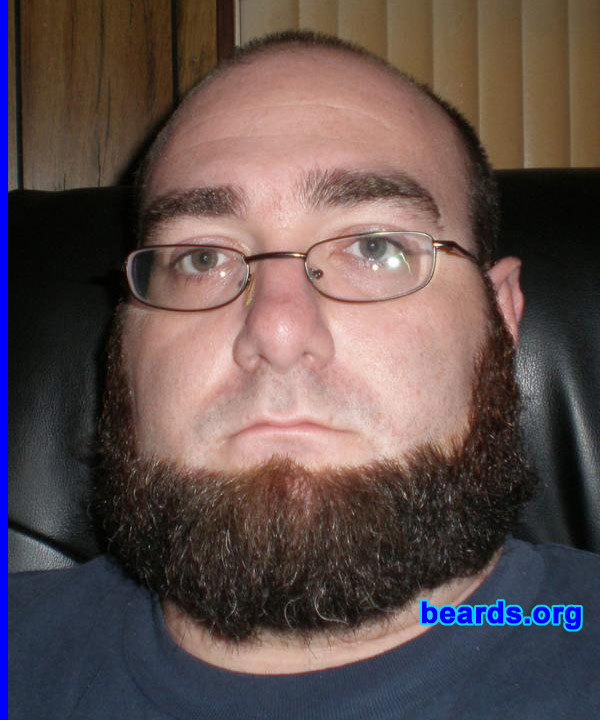 Steve
Bearded since: December 2008.  I am an occasional or seasonal beard grower.

Comments:
I missed my beard.   Seemed the right time to start growing again.

How do I feel about my beard?  Love it.
Keywords: chin_curtain