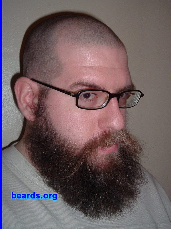 Charles
Bearded since: 1999.  I am a dedicated, permanent beard grower.

Comments:
I grew my beard because it's a basic right of every man.

How do I feel about my beard? It has really grown on me.
Keywords: full_beard