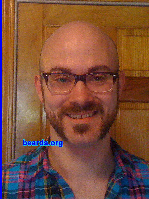 Kim
Bearded since: 2010. I am an occasional or seasonal beard grower.

Comments:
I grew my beard 'cause I'm a man and that's what men do.

How do I feel about my beard? Awesome.
Keywords: soul_patch mutton_chops