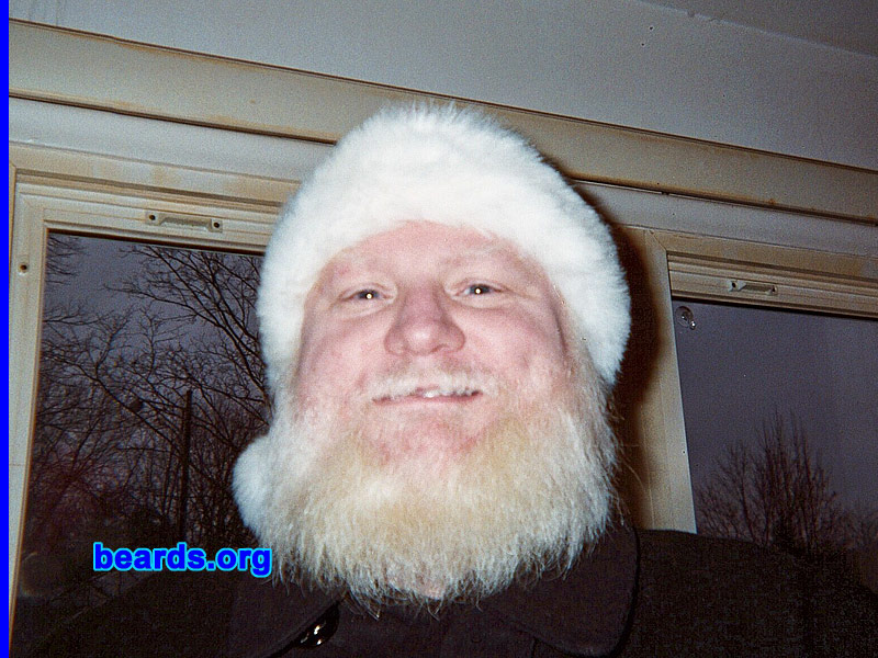 Randy W.
Bearded since: 1998. I am a dedicated, permanent beard grower.

Comments:
I grew my beard because I like the look of it. I also like the fact that it makes me feel good, and, in Michigan winters, it comes in handy to keep my neck warm!!!

How do I feel about my beard? I'm hoping to grow it really long, to see what it looks like. I've noticed that, as it grows, it's getting VERY wavy. This should prove interesting as it grows!
Keywords: full_beard