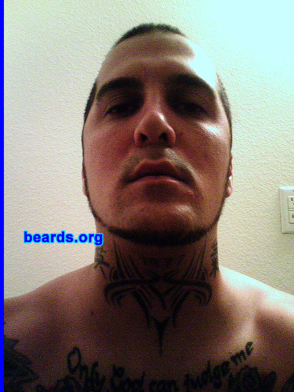 Todd Cousimano
I am a dedicated, permanent beard grower.

Comments:
I grew my beard because I like the way it looks.

How do I feel about my beard?  I feel that my beard represents who I am.

See also: [url=http://www.beards.org/images/displayimage.php?pos=-1318]Todd in the California album[/url].
Keywords: chin_curtain