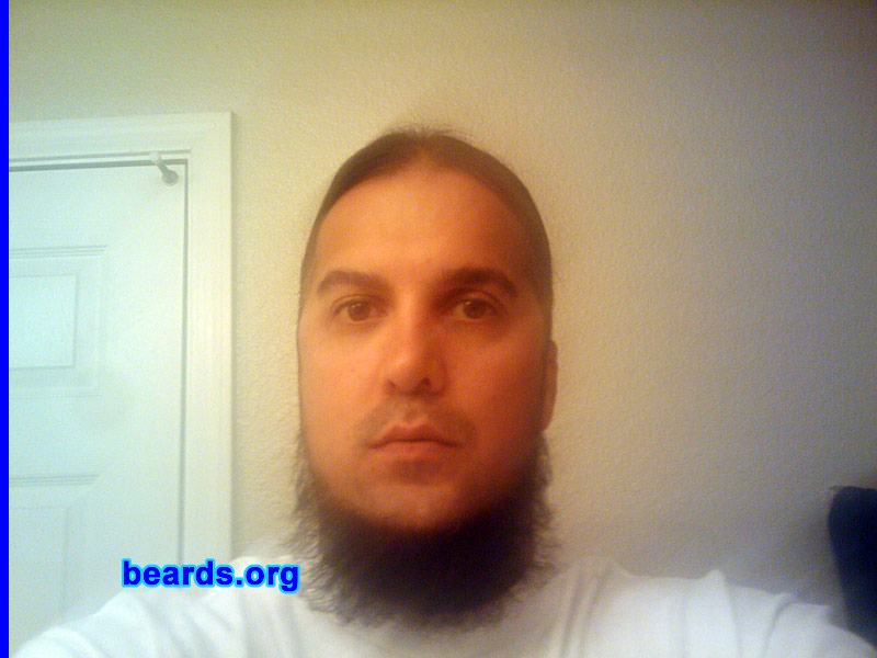 Todd Cousimano
Bearded since: 1996.  I am a dedicated, permanent beard grower.

Comments:
I grew my beard to the the change in the progression.

How do I feel about my beard?  It's cool.
Keywords: chin_curtain