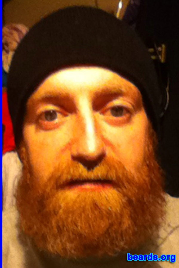 Devin
I am an occasional or seasonal beard grower.
Keywords: full_beard