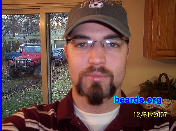 Loren
Bearded since: 1996.  I am a dedicated, permanent beard grower.

Comments:
I grow a beard because I like it and it grows so fast that it is a pain to try to be clean shaven!

How do I feel about my beard? I love my beard and I OFTEN mix it up with different styles.  Since 1999 I have probably only completely shaved clean two or three times.  And then I would grow my beard back in a week!
Keywords: chin_strip horseshoe