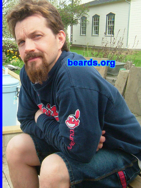 todd
Bearded since: 1988.  I am a dedicated, permanent beard grower.

Comments:
I grew my beard because it's manly!

I like it!
Keywords: goatee_mustache