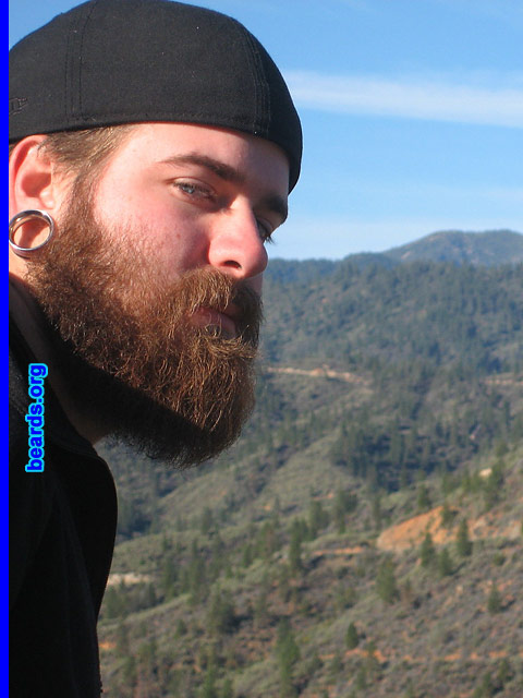 Brandon
Bearded since: 1999.  I am a dedicated, permanent beard grower.

Comments:
I grew my beard because I feel naked without it...

How do I feel about my beard?  Well, if I didn't like it, surely I would shave.   :)
Keywords: full_beard