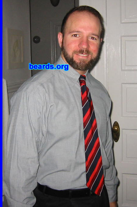 Justin
Bearded since: 1994.  I am a dedicated, permanent beard grower.

Comments:
I grew my beard because beards are extremely attractive.

How do I feel about my beard?  I love it.
Keywords: full_beard