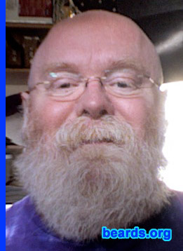 Jim O.
Bearded since: 1995. I am a dedicated, permanent beard grower.

Comments:
I grew my beard because I like the looks of a beard. Plus I hate to shave.

How do I feel about my beard? I've grown very attached to it. It just seems to be an integral part of me.
Keywords: full_beard