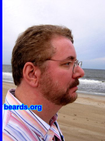 Justin
Bearded since: 1984.  I am a dedicated, permanent beard grower.

Comments:
"I was born with a beard."
Keywords: full_beard