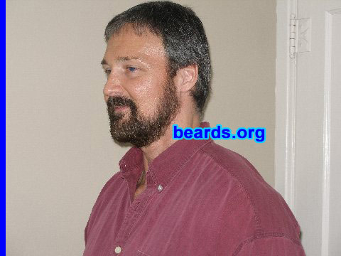 Scott
Bearded since: 2007.  I am an experimental beard grower.

Comments:
I grew my beard because I wanted to see what it looked like on myself and what it felt like.

How do I feel about my beard?  I like how it feels.
Keywords: full_beard