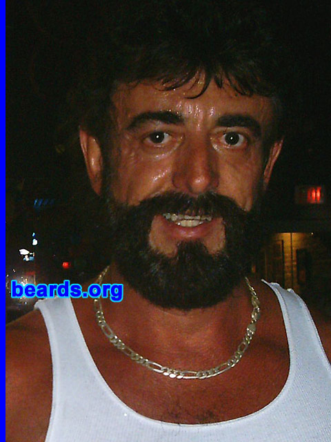 Alan
Bearded since: 1984.  I am a dedicated, permanent beard grower.

Comments:  I grew my beard because I like it...

How do I feel about my beard?  I love it...want some more of it...
Keywords: full_beard