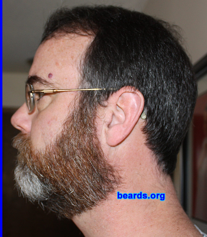 Chris
Bearded since: 2010.  I am an occasional or seasonal beard grower.

Comments:
I grew my beard because I hadn't grown one in a few years wanted to see how it still looked.

How do I feel about my beard?  Pretty good but would like it fuller on the sides of the face.
Keywords: full_beard