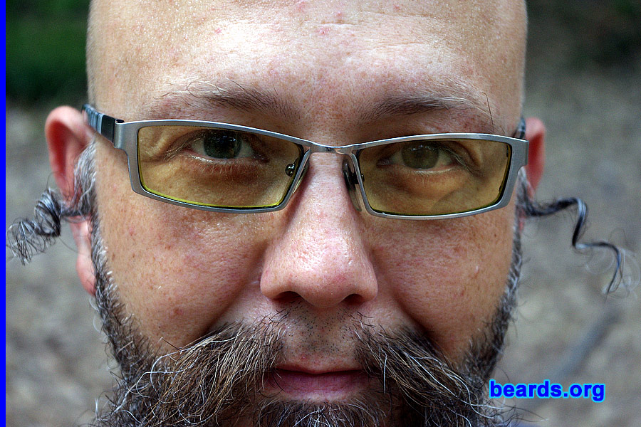 Alan "ThaRev'rendRabbiAlanRamDas" B.
Bearded since: 1995. I am a dedicated, permanent beard grower, 'though the style flows with the phases of my life. :)

Comments:
I grew my beard because...life is art...and so's my face.

How do I feel about my beard? I love my facial hair...the colors (and there are many)...the kink...the bald zone around my soul patch...the sweet, Hebrew-esque curls peaking the sideburns region.  I've had MANY configurations, but this is by far my favorite.
Keywords: full_beard
