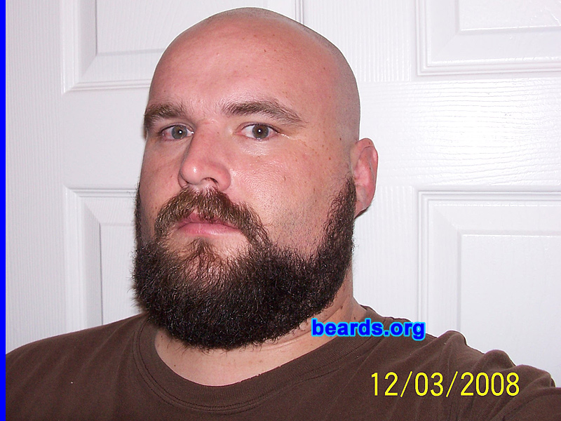 Joshua H.
Bearded since: 1997.  I am a dedicated, permanent beard grower.

Comments:
I grew my beard because I hate shaving.  So I stopped doing it.

How do I feel about my beard?  I love it.  It is awesome!
Keywords: full_beard