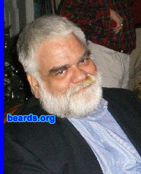 Tom
Bearded since: 1999.  I am a dedicated, permanent beard grower.

Comments:
I grew my beard because encouraging a beard is far more efficient than shaving twice daily.

How do I feel about my beard? I adore my wondrous beard.
Keywords: full_beard