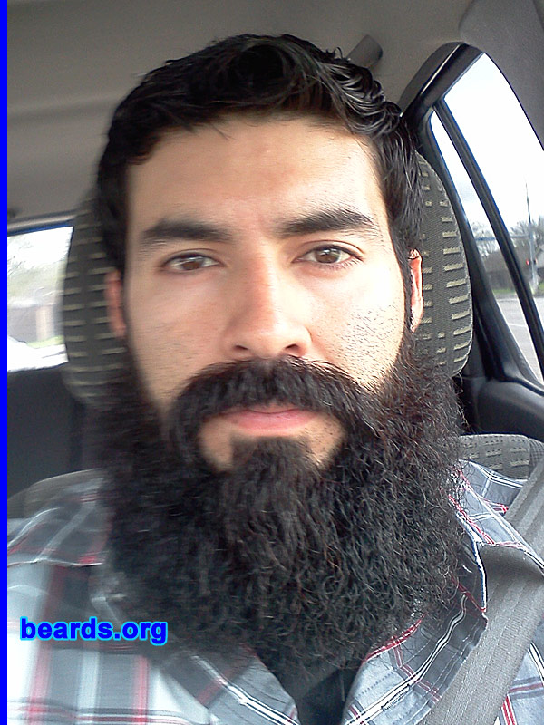 Vincent
Bearded since: 2011. I am an occasional or seasonal beard grower.

Comments:
I've always thought long beards look cool.  So why not try it?

How do I feel about my beard? Love it.
Keywords: full_beard