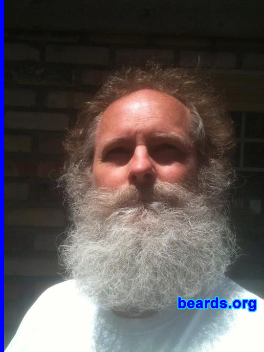 Bob
Bearded since: 1985.

Comments:
Why did I grow my beard? I like it.

How do I feel about my beard? I like it.
Keywords: full_beard