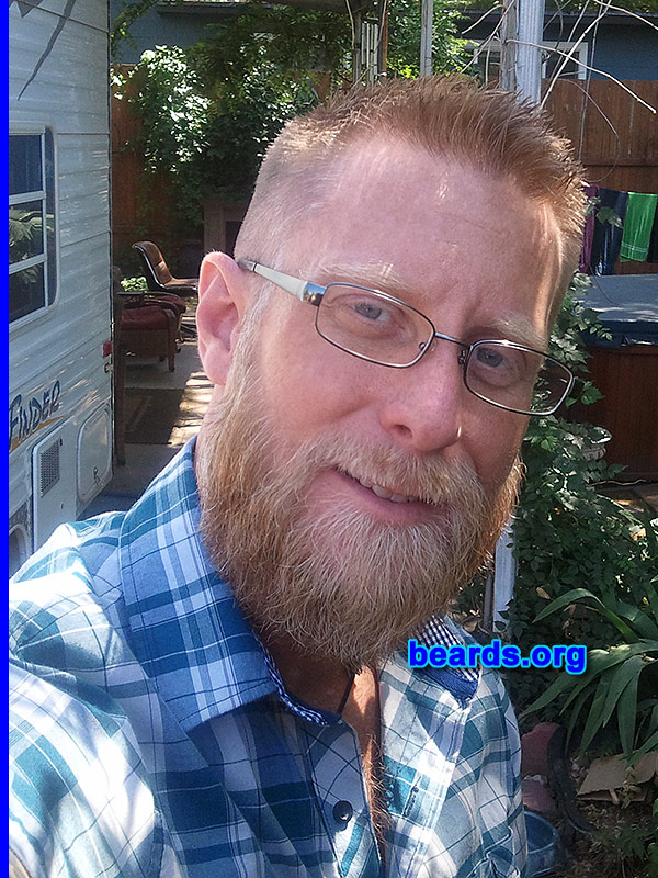 Jason M.
Bearded since: 2000. I am a dedicated, permanent beard grower.

Comments:
Why did I grow my beard? I love the look of a nice thick soft beard, masculine and rugged. And because I can.

How do I feel about my beard? I feel it makes me look more masculine. I'm just happy I can grow one.
Keywords: full_beard