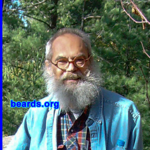 Ron
Bearded since: 1992. I am a dedicated, permanent beard grower.
Keywords: full_beard