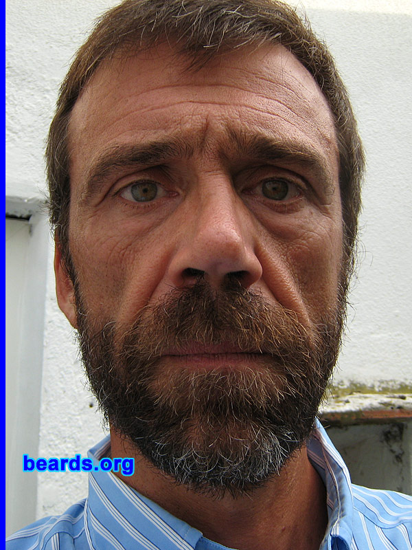 Vincent
[b]Go to [url=http://www.beards.org/vincent.php]Vincent's success story[/url][/b].
Keywords: full_beard